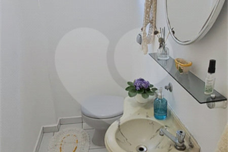 Sobrado à venda com 3 quartos, sendo 2 suítes, em Água Fria, São Paulo, SP