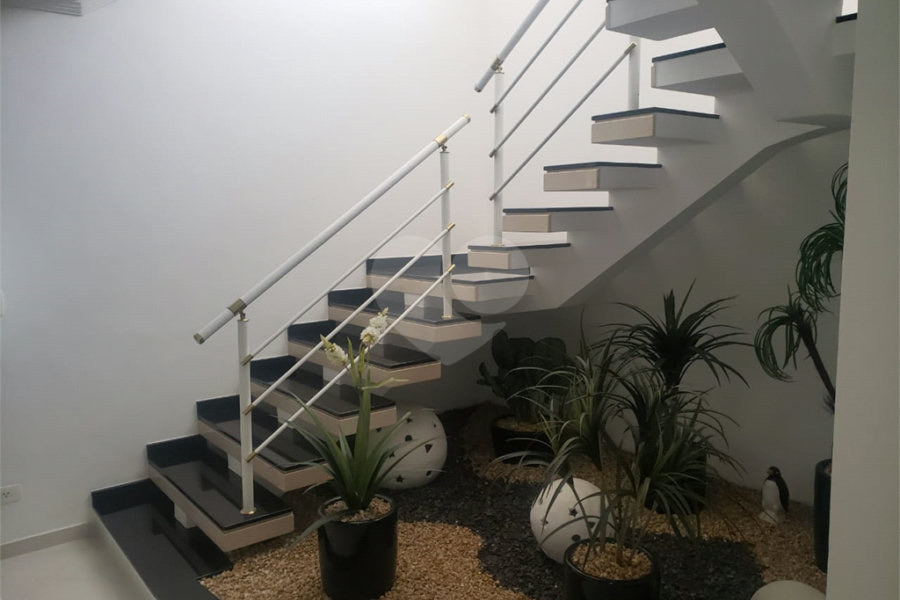Casa à venda com 4 suítes em Santana, São Paulo, SP