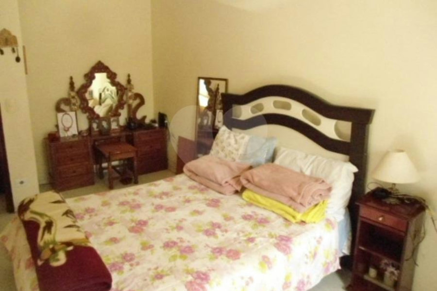 Casa à venda com 3 quartos, sendo 1 suíte, em Jardim Virginia Bianca, São Paulo, SP