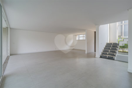 Casa à venda com 4 suítes no condomínio Jamestown, São Paulo - SP