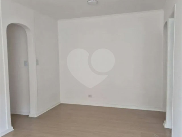 Apartamento à venda com 3 quartos, sendo 1 suíte,  em Santana, São Paulo, SP