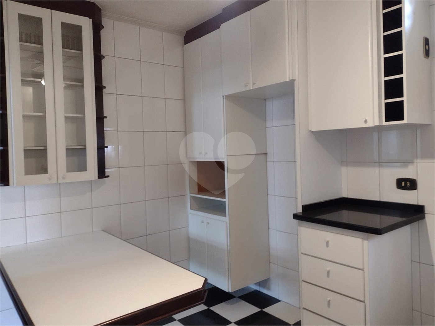 Casa à venda com 4 suítes em Vila Ipojuca, São Paulo, SP