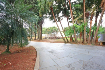 Sobrado à venda com 4 suítes em Jardim Petrópolis, São Paulo, SP