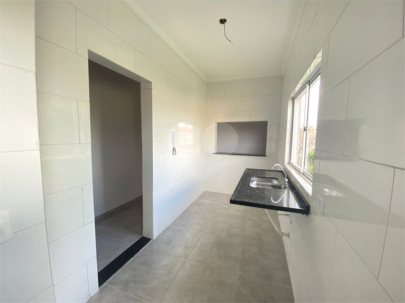 Apartamento à venda com 2 quartos em Alvinópolis, Atibaia, SP