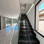 Casa à venda com 3 quartos, sendo 3 suítes, no Condomínio Quintas da Boa Vista, Atibaia - SP