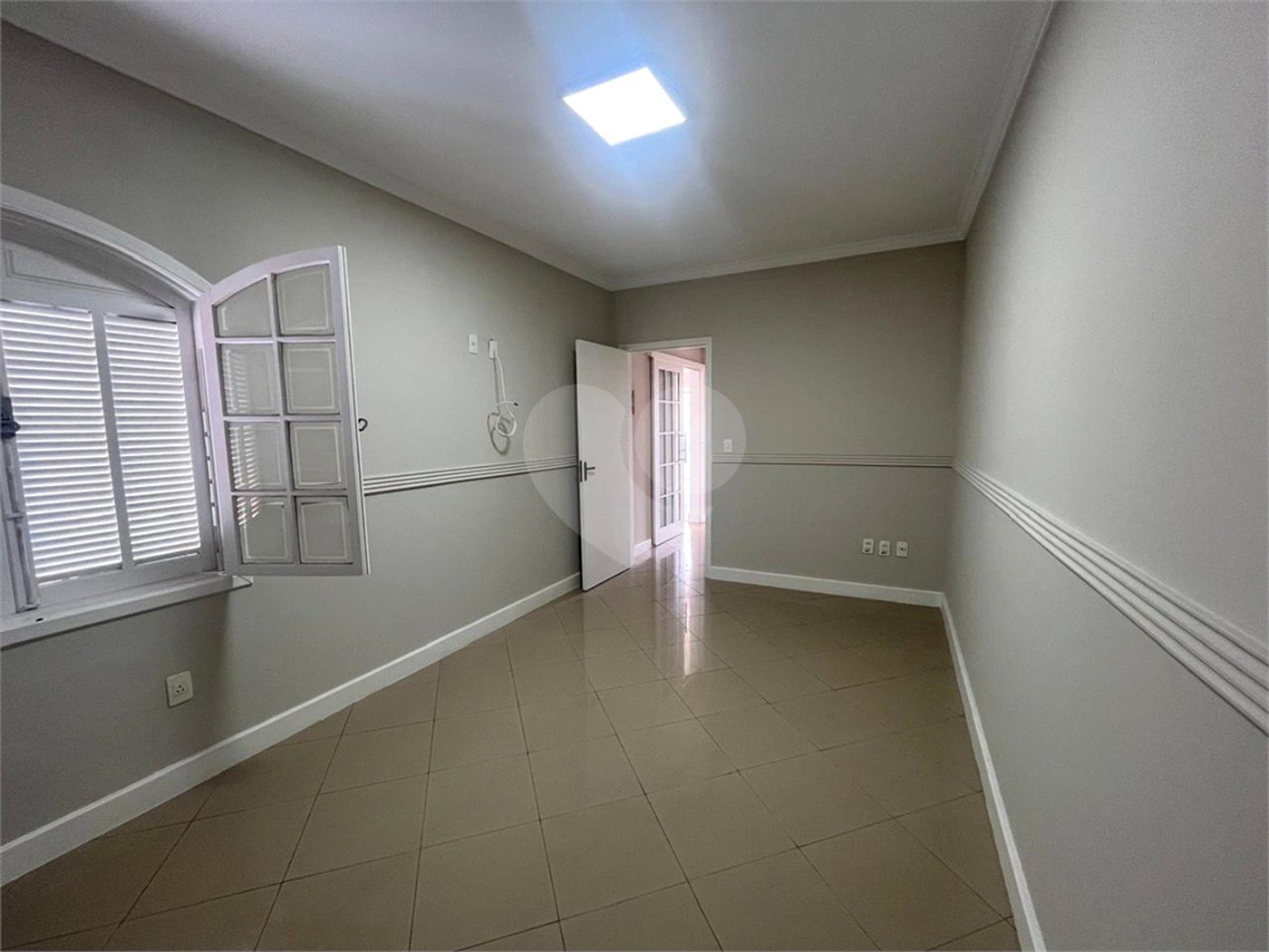 Casa à venda com 2 quartos em Jardim Itália, Itapetininga, SP