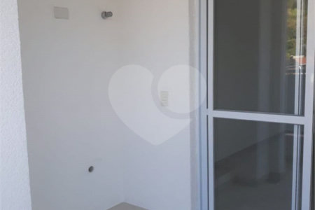 Apartamento à venda ou para alugar com 2 quartos em Vila Santa Isabel, São Roque, SP
