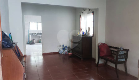 Casa à venda com 3 quartos em Vila Piedade, Itapetininga, SP