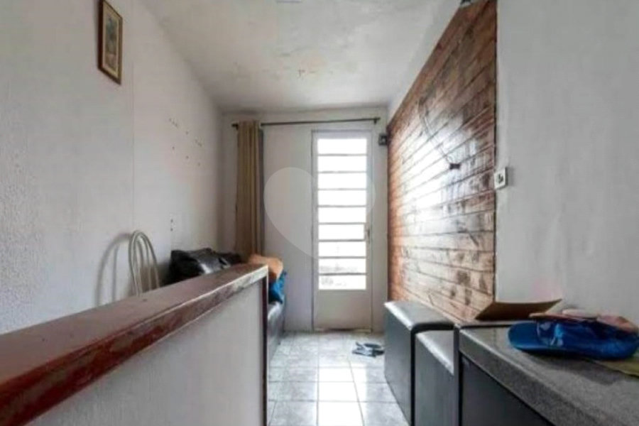 Casa à venda com 3 quartos, sendo 1 suíte, em Itaquera, São Paulo, SP