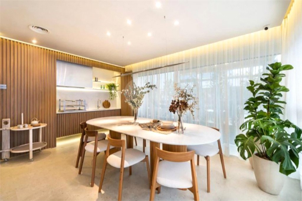 Apartamento à venda com 3 suítes em Jardim das Acácias, São Paulo, SP