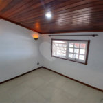 Casa à venda ou para alugar com 3 quartos, sendo 2 suítes, no condomínio Chácara das Rosas, São Paulo - SP