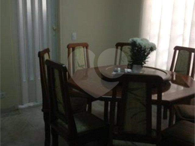 Sobrado à venda com 3 quartos, sendo 1 suíte,  em Sacomã, São Paulo, SP