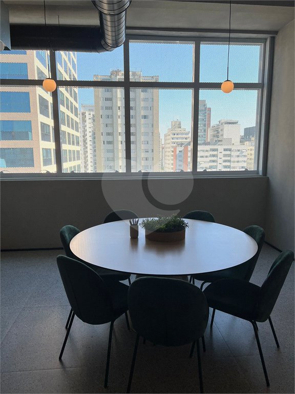 Apartamento à venda com 1 quarto em Moema, São Paulo, SP