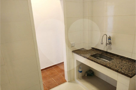 Apartamento à venda com 2 quartos em Praça da Bandeira, Rio de Janeiro, RJ