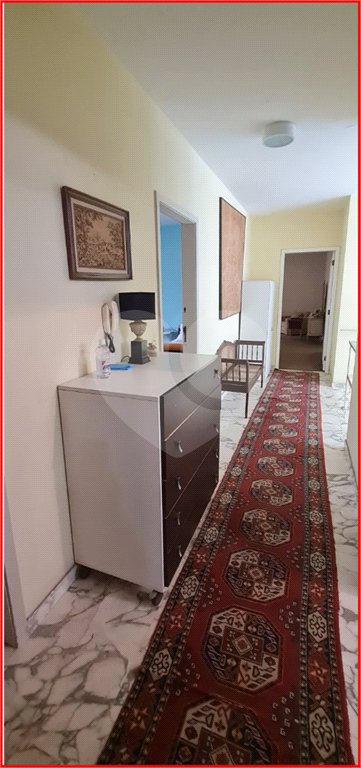 Sobrado à venda com 4 quartos, sendo 1 suíte, em Indianópolis, São Paulo, SP