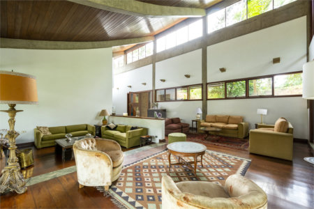 Casa à venda com 3 suítes no condomínio Chácara Flora, São Paulo - SP