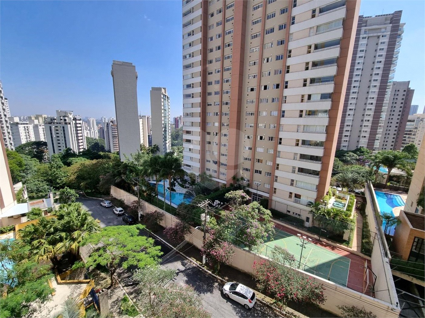 Apartamento à venda com 4 quartos, sendo 2 suítes, em Vila Suzana, São Paulo, SP