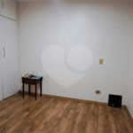 Apartamento à venda com 3 quartos, sendo 1 suíte, em MOEMA, São Paulo, SP