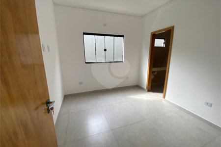 Casa à venda com 3 suítes em Jardim Estoril, Ponta Porã, MS