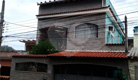 Casa à venda com 3 quartos, sendo 1 suíte,  em Campo Grande, Rio de Janeiro, RJ