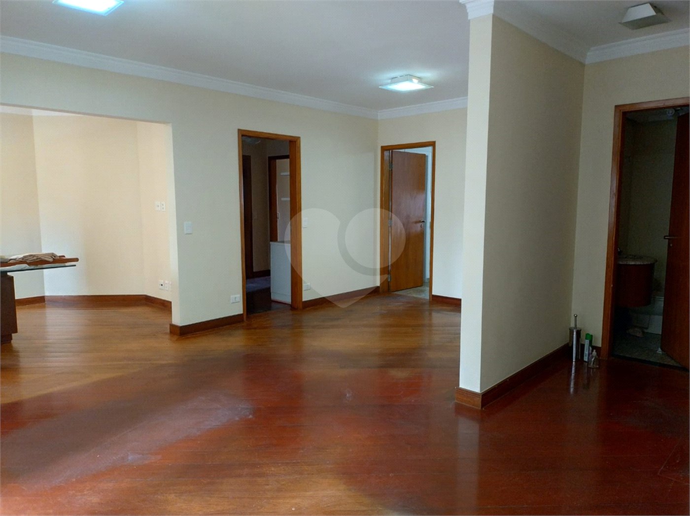 Apartamento para alugar com 3 suítes em Campo Belo, São Paulo, SP