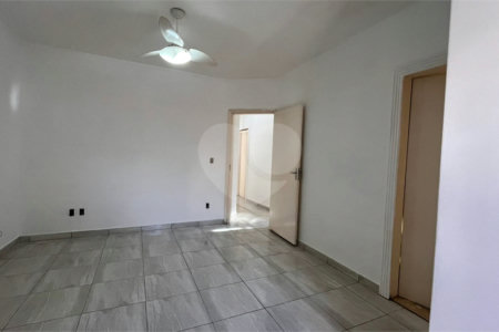 Casa à venda com 3 quartos, sendo 1 suíte,  em Boa Vista, Sorocaba, SP
