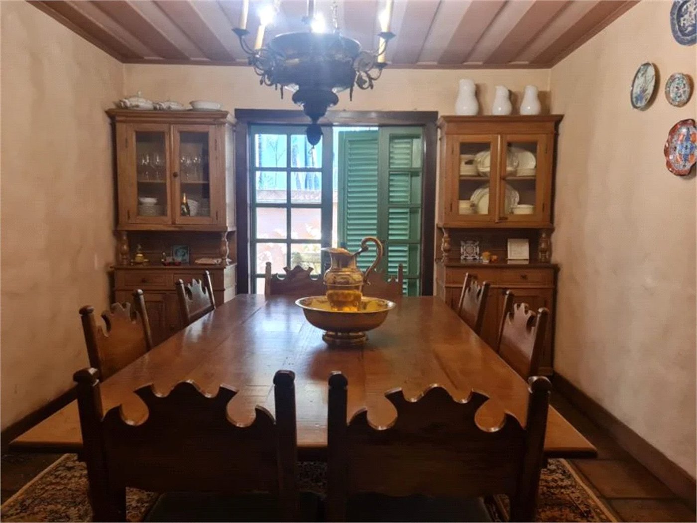 Casa à venda com 5 quartos, sendo 2 suítes, em Jardim Morumbi, São Paulo, SP