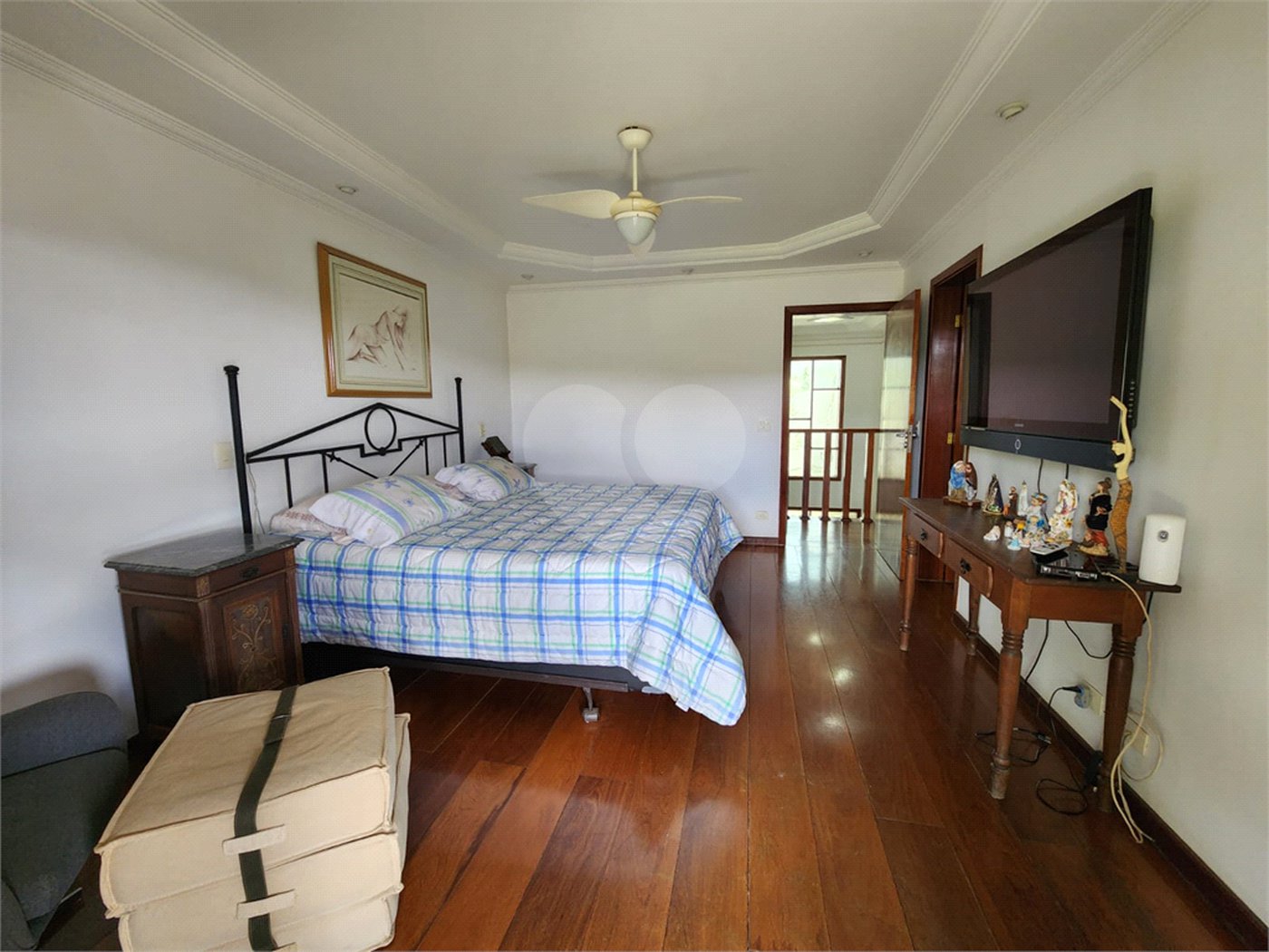 Casa à venda com 5 suítes no condomínio Suíça da Cantareira, Mairiporã - SP