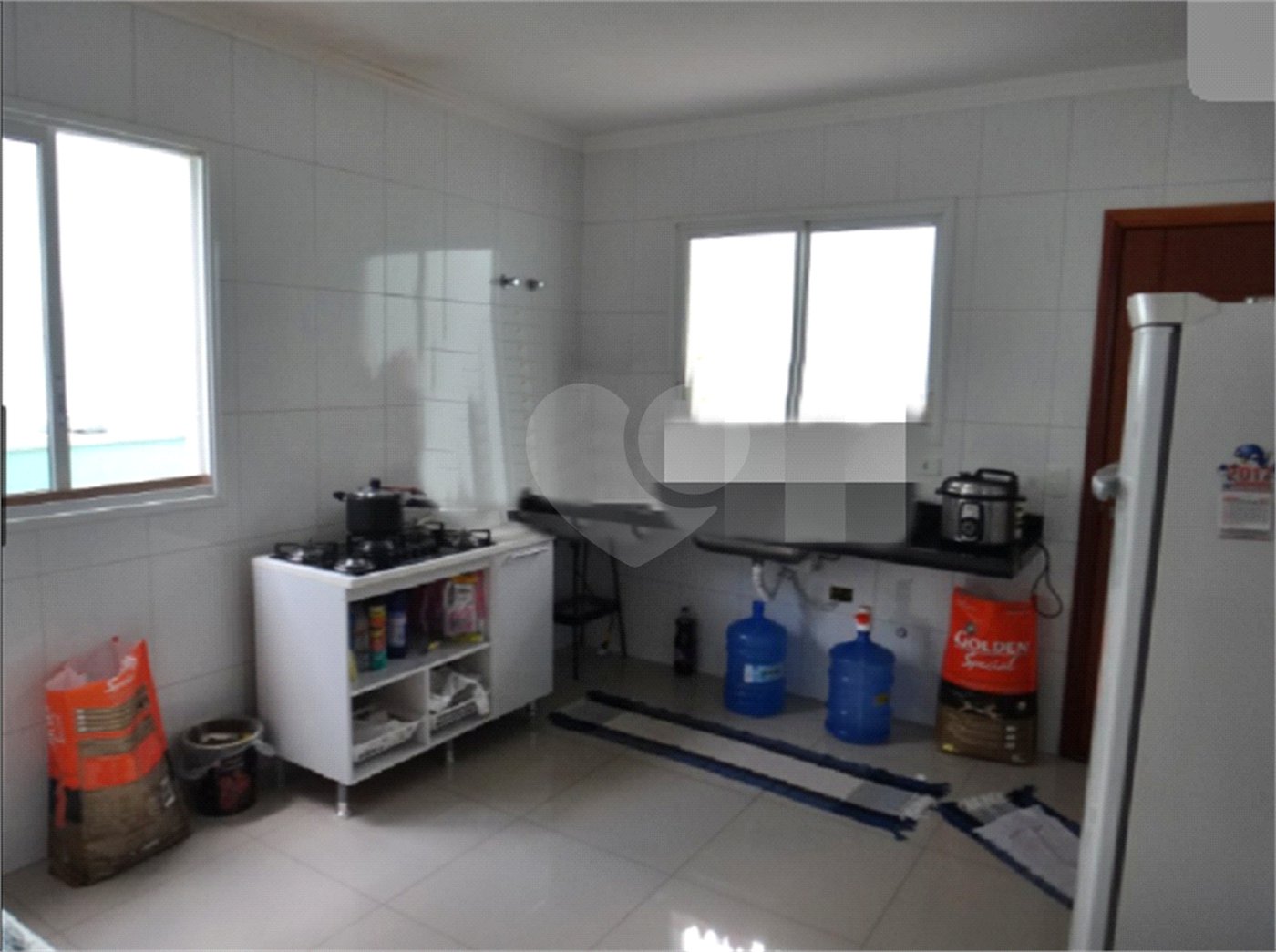 Sobrado à venda com 3 quartos, sendo 1 suíte, em Tremembé, São Paulo, SP