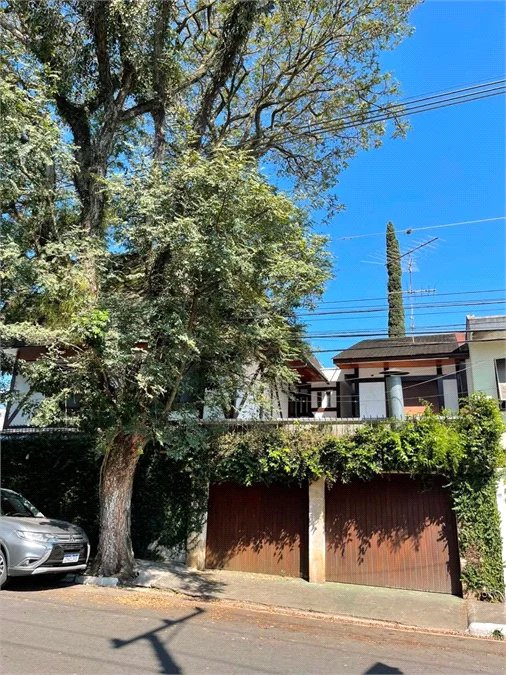 Sobrado à venda com 5 quartos, sendo 3 suítes, em Cidade Monções, São Paulo, SP