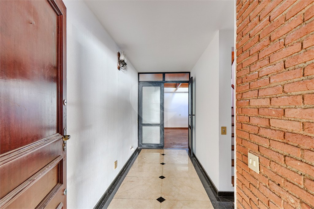 Casa à venda com 3 quartos, sendo 1 suíte, em Brooklin, São Paulo, SP
