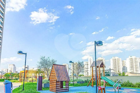 Apartamento à venda com 3 quartos, sendo 1 suíte, em Vila Anastácio, São Paulo, SP
