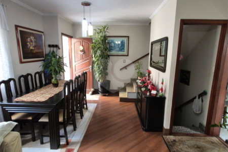 Casa à venda com 3 quartos, sendo 1 suíte, no condomínio Indefinido_ernani Pinto_439, São Paulo - SP