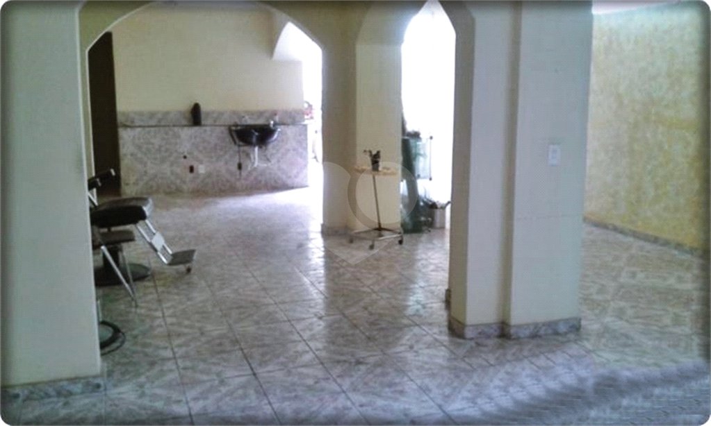Casa à venda com 2 suítes no condomínio Conselheiro Moreira de Barros, São Paulo - SP