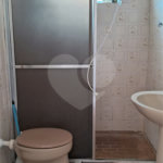 Sobrado à venda com 2 quartos, sendo 1 suíte, em Tremembé, São Paulo, SP