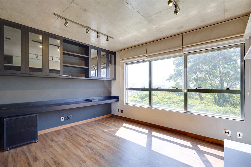 Apartamento à venda com 2 quartos em Alto da Boa Vista, São Paulo, SP