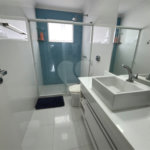 Casa à venda com 3 quartos, sendo 1 suíte, no condomínio Golden Village, Rio de Janeiro - RJ