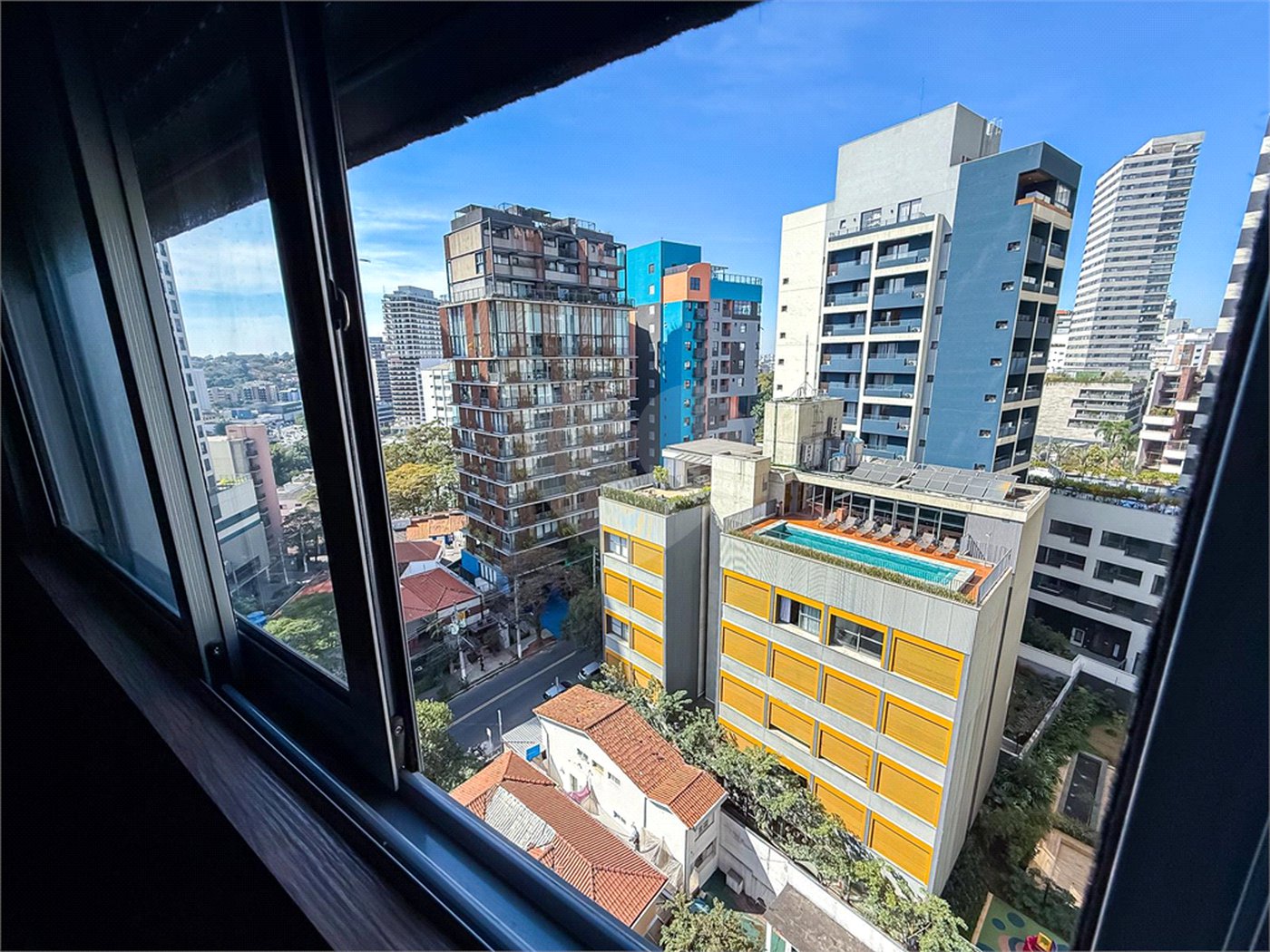 Apartamento à venda com 3 suítes em Sumarezinho, São Paulo, SP