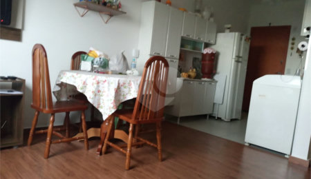 Sobrado à venda com 4 quartos em Tremembé, São Paulo, SP
