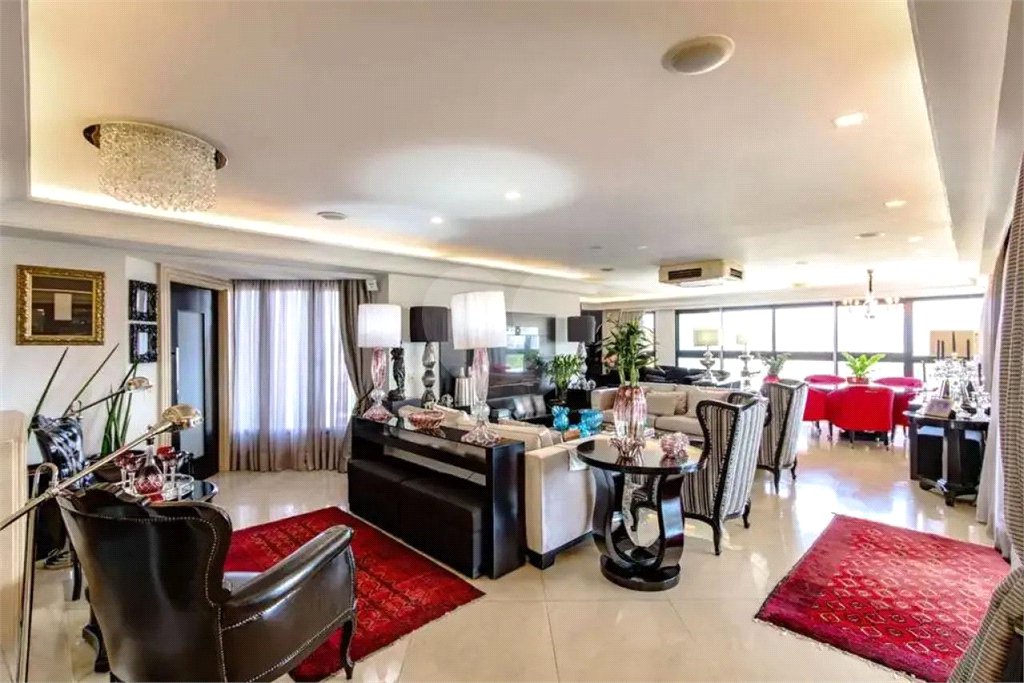 Apartamento à venda com 4 suítes em Vila Clementino, São Paulo, SP
