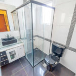Sobrado à venda com 3 quartos, sendo 1 suíte,  em Parque Continental, São Paulo, SP