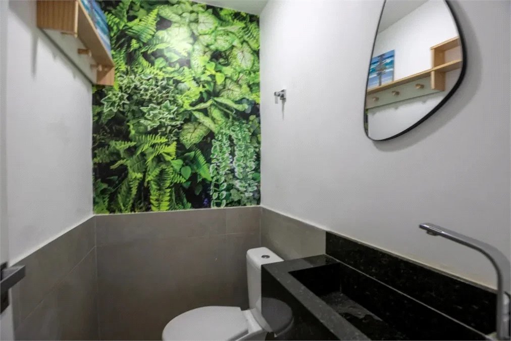 Sobrado à venda com 3 quartos, sendo 2 suítes, em Jardim Leonor, São Paulo, SP