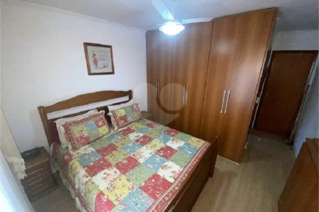 Sobrado à venda com 3 quartos, sendo 1 suíte, em Vila Nivi, São Paulo, SP