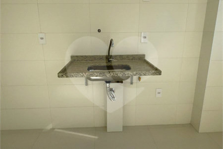 Apartamento à venda com 1 quarto em Parada Inglesa, São Paulo, SP