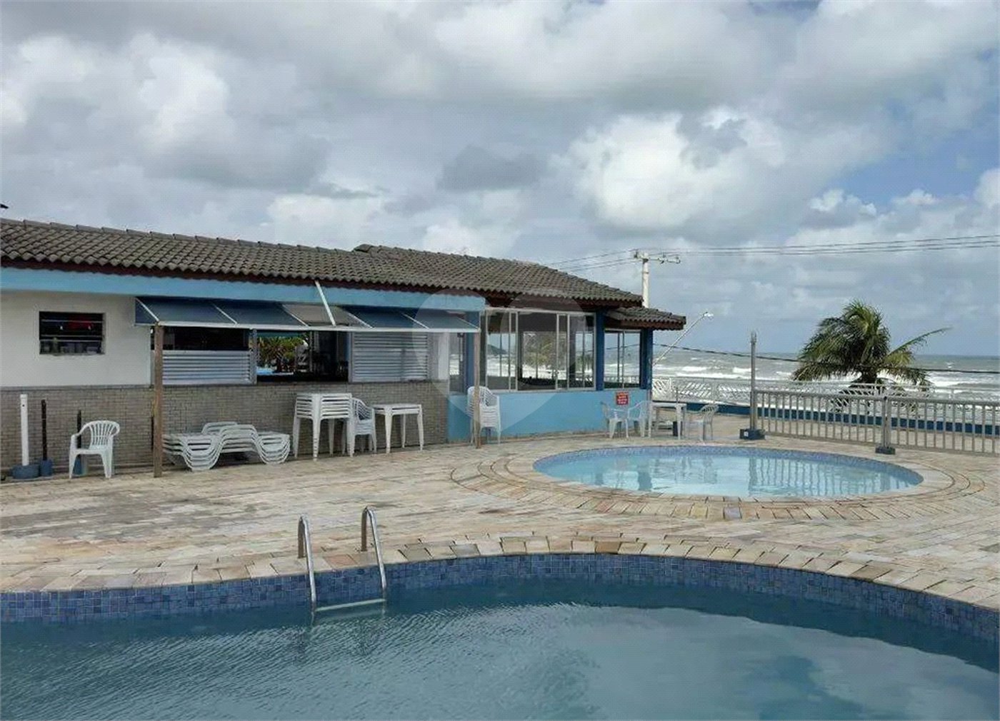 Apartamento à venda com 2 quartos em Jardim Itanhaém, Itanhaém, SP