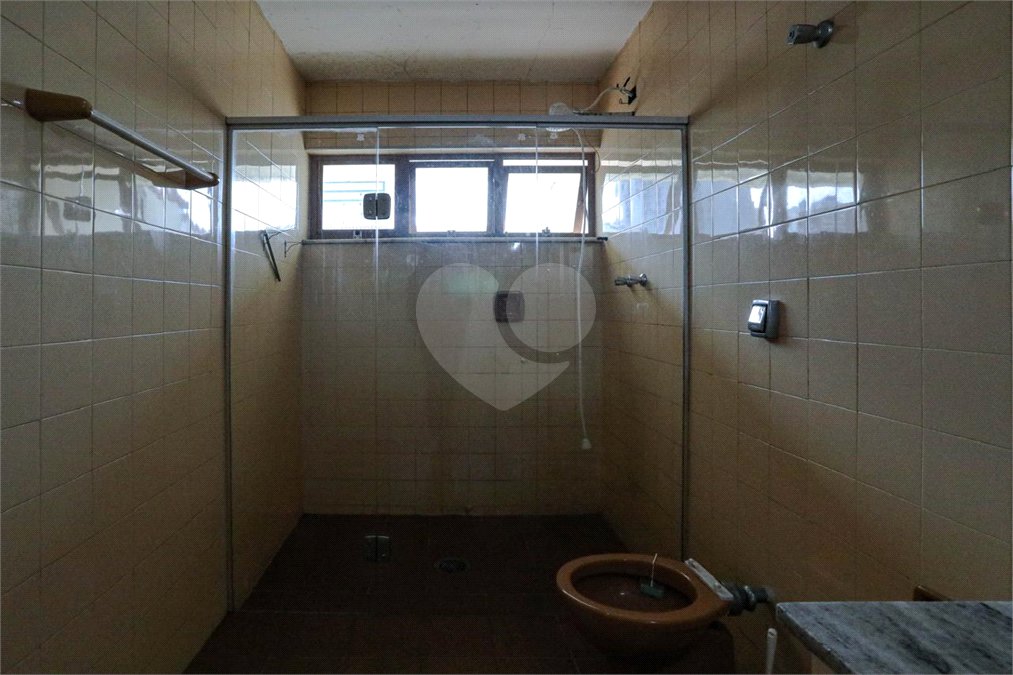 Casa à venda ou para alugar com 3 quartos, sendo 2 suítes,  no Centro, Mogi das Cruzes, SP