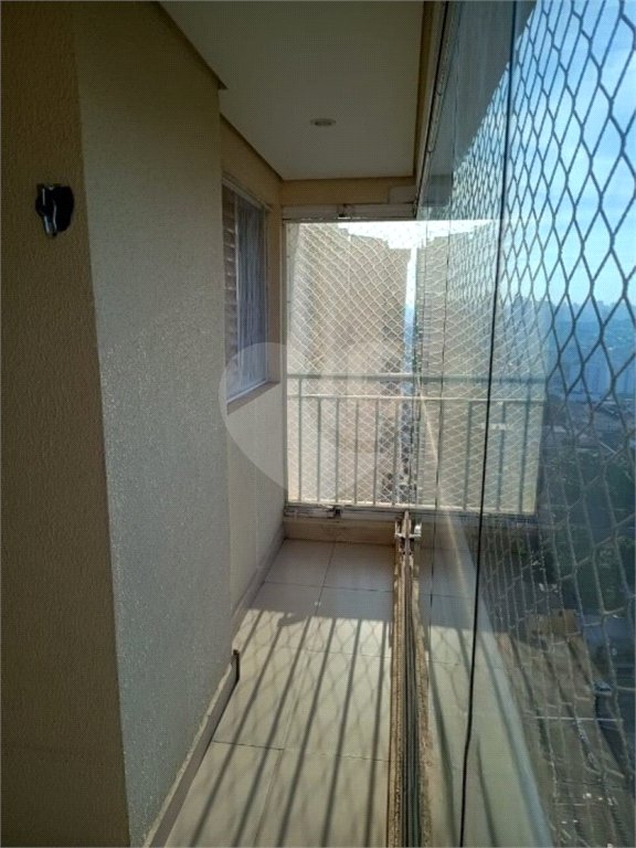 Apartamento para alugar com 3 quartos, sendo 1 suíte, em Vila das Mercês, São Paulo, SP