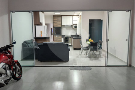 Excelente casa térrea para venda.