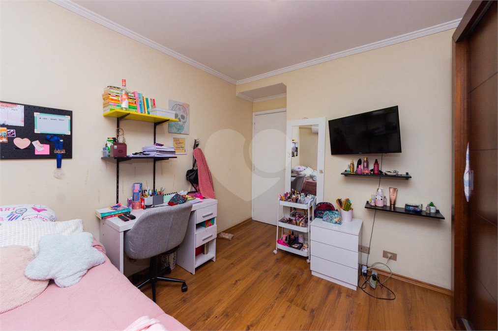 Apartamento à venda com 3 quartos, sendo 1 suíte, em Mirandópolis, São Paulo, SP