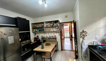 Casa à venda com 3 quartos, sendo 1 suíte,  em Jardim Europa, Sorocaba, SP
